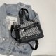 thumbnail image 4 of Bolso Hombro Mujer Remache Patchwork Chic Hobo Bag (rayas), 4 of 8