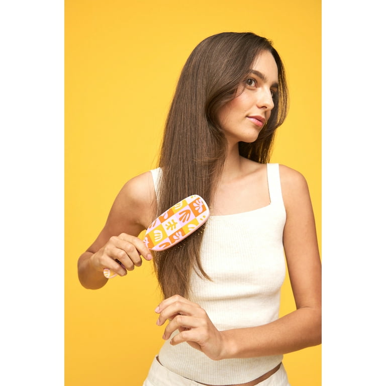 Goody Tru x Maeberry Ouchless Cushion Detangler Brush, Tangle-Free