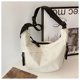 thumbnail image 1 of Bolso bandolera informal de tela Oxford para mujer, estilo deportivo de campus, color sólido, estilo occidental, para viajar, con un solo hombro, para otoño e invierno, 2025, 1 of 5