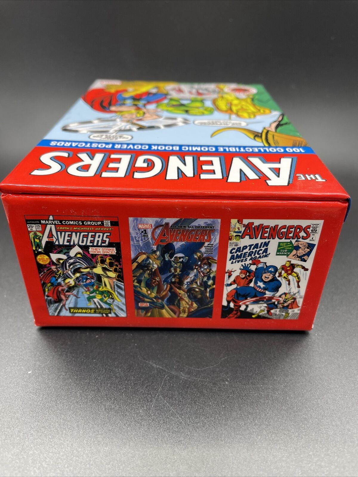 Avengers: 100 Collectible Comic Book Cover Postcards (Other