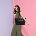 thumbnail image 2 of Bolsa Forever Young Negra, 2 of 5