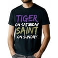 thumbnail image 1 of Camiseta versátil para hombre "Tigre el sábado, santo el domingo". Algodón suave y transpirable, ideal para todas las estaciones, ropa informal y deportiva, ideal como regalo de Halloween y Navidad., 1 of 8