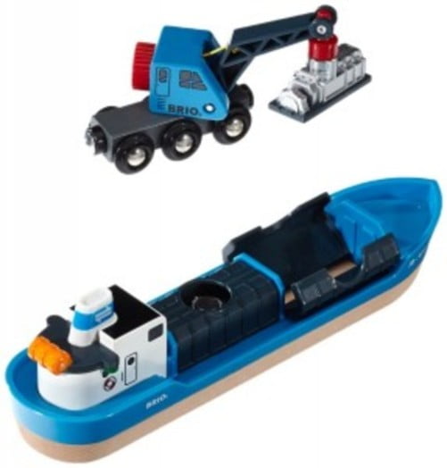brio freight ship and crane