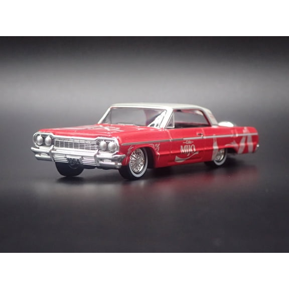 (Open Box) 1964 64 CHEVY CHEVROLET IMPALA SS COCA COLA 1:64 SCALE DIORAMA DIECAST CAR