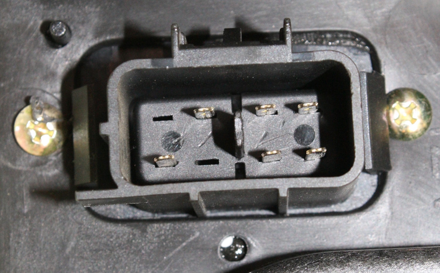 Headlight Compatible With 2003 Cadillac DeVille Left Driver Halogen With bulb(s)