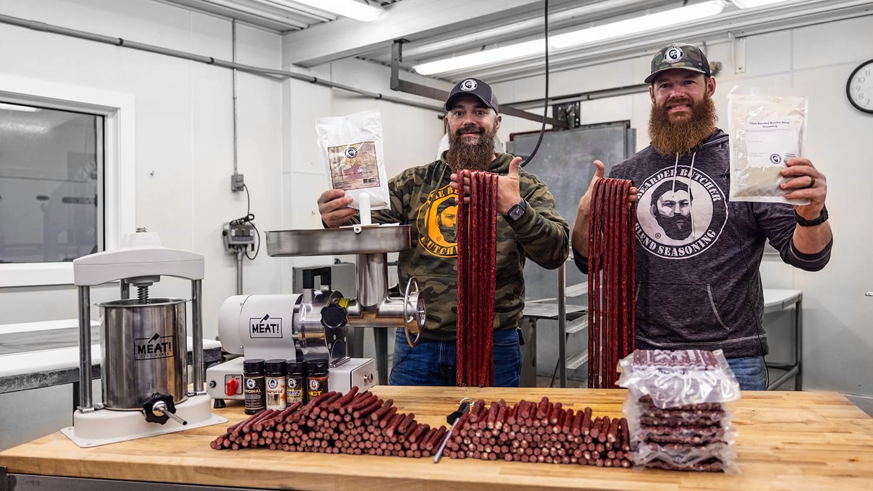 The Bearded Butchers Sweet & Smoky Snack Stick DIY Kit – Make 25 lbs of Snack Sticks with Maple Sugar & Hickory Smoke Flavor – Includes 17mm Collagen Casings – Perfect for Beef, Venison & Game