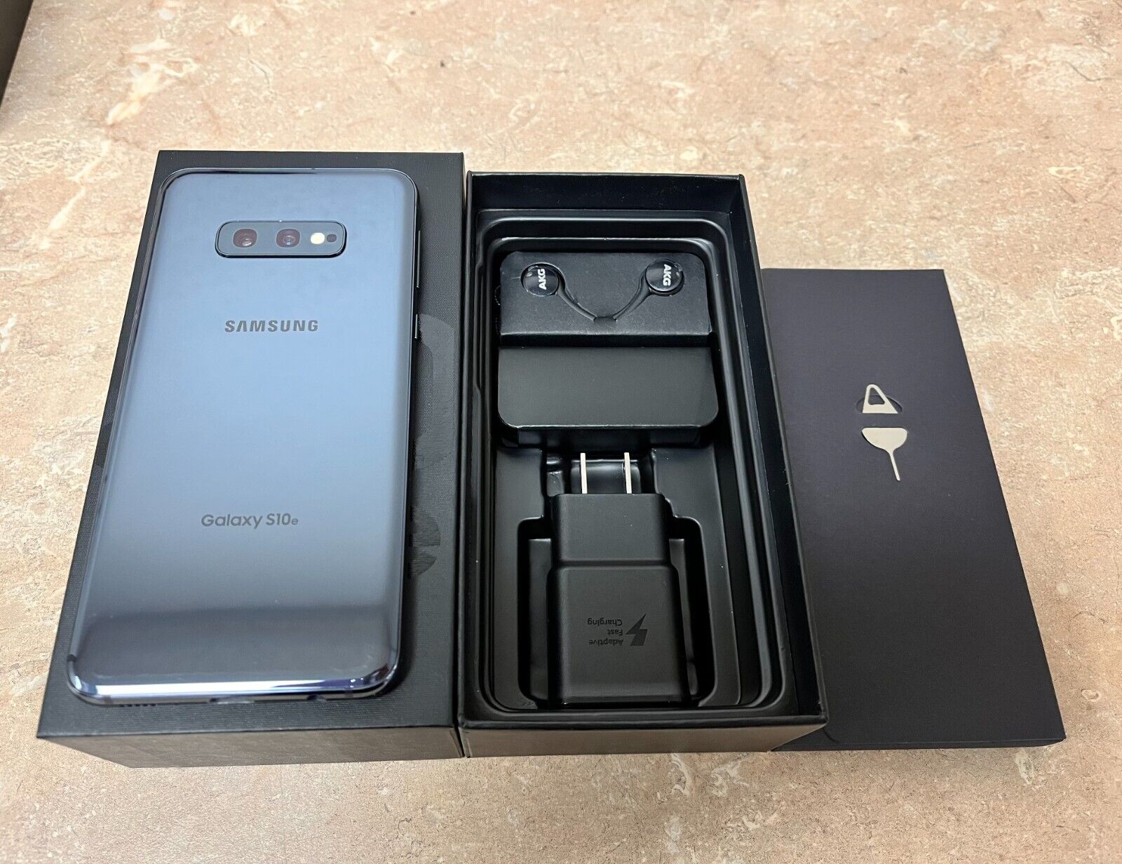 Samsung Galaxy S10e Sprint ATT TMobile Verizon Factory Unlocked Cell
