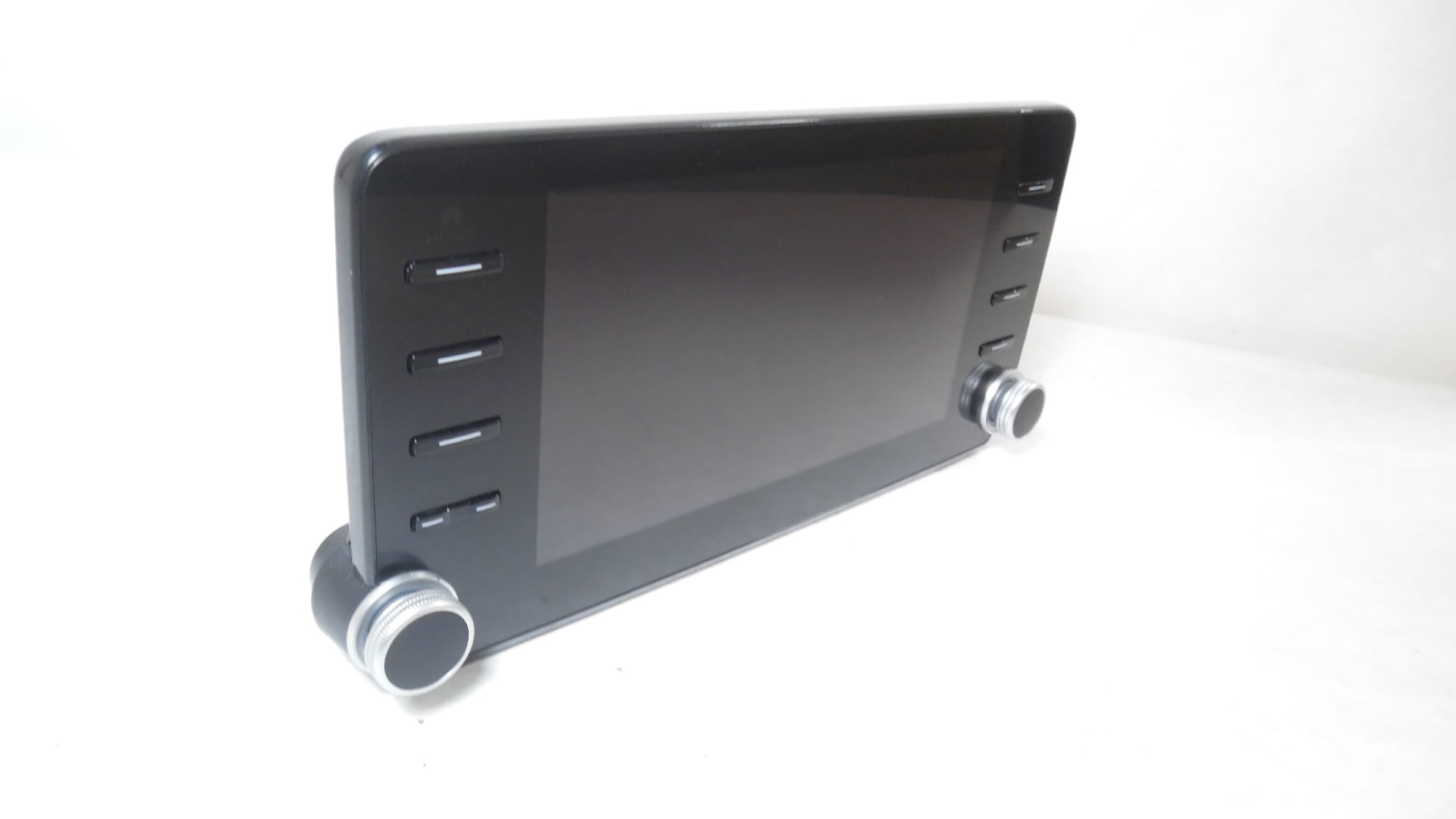 Pre-Owned 2018-2022 Honda Accord Radio Media Information Display Screen 8.0 OEM - Verify Specific Vehicle Fitment In Description - (Good)