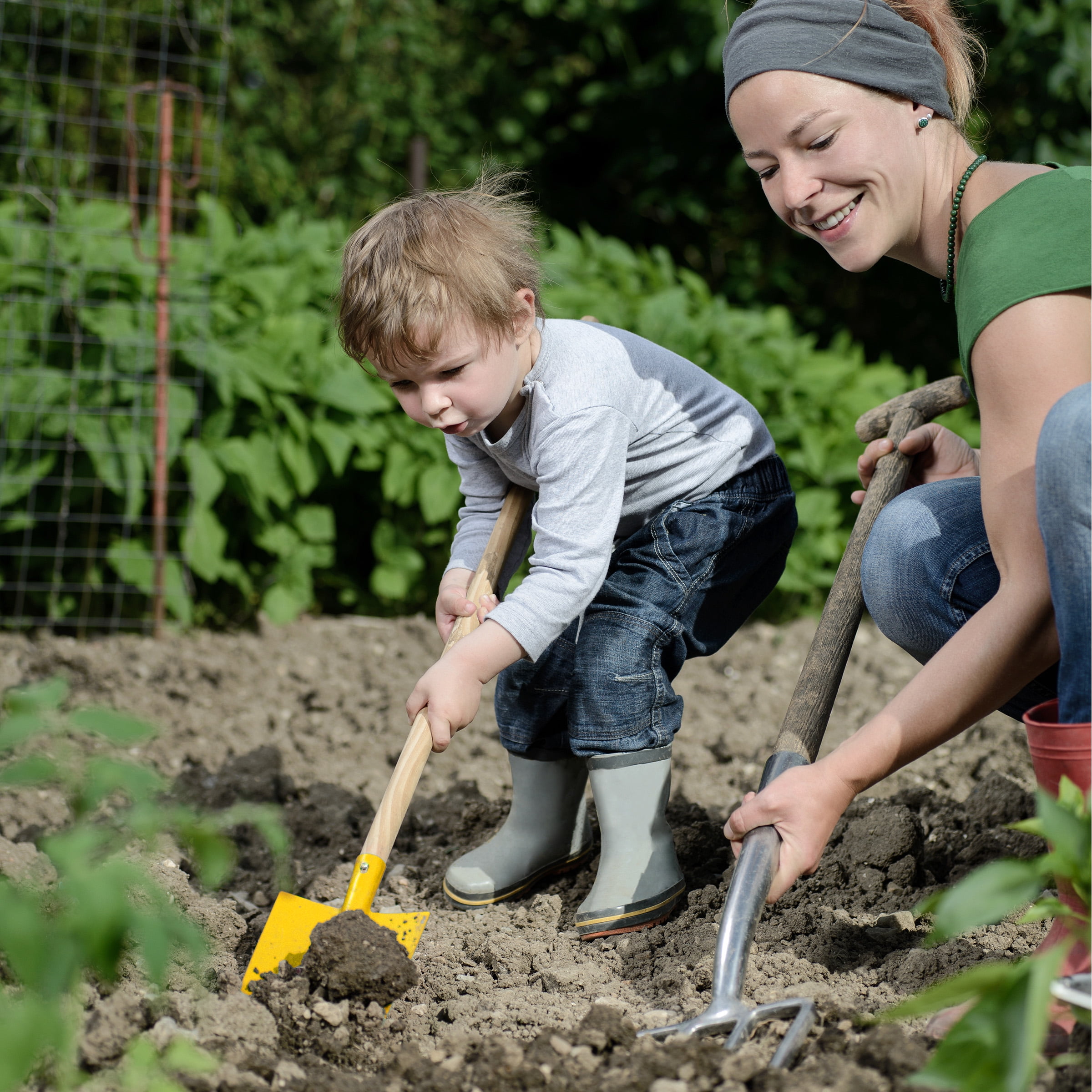Hey! Play! Kid's Metal Toy Gardening Tools – 4 Piece Hey! Play! Kid's Metal Toy Gardening Tools – 4 Piece