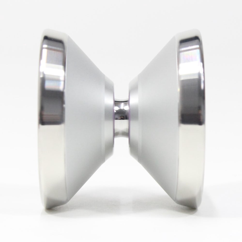 C3yoyodesign Vanitas Spectre Yo-Yo - Bi-Metal - Leo Chan Matsumoto Signature YoYo (Silver)