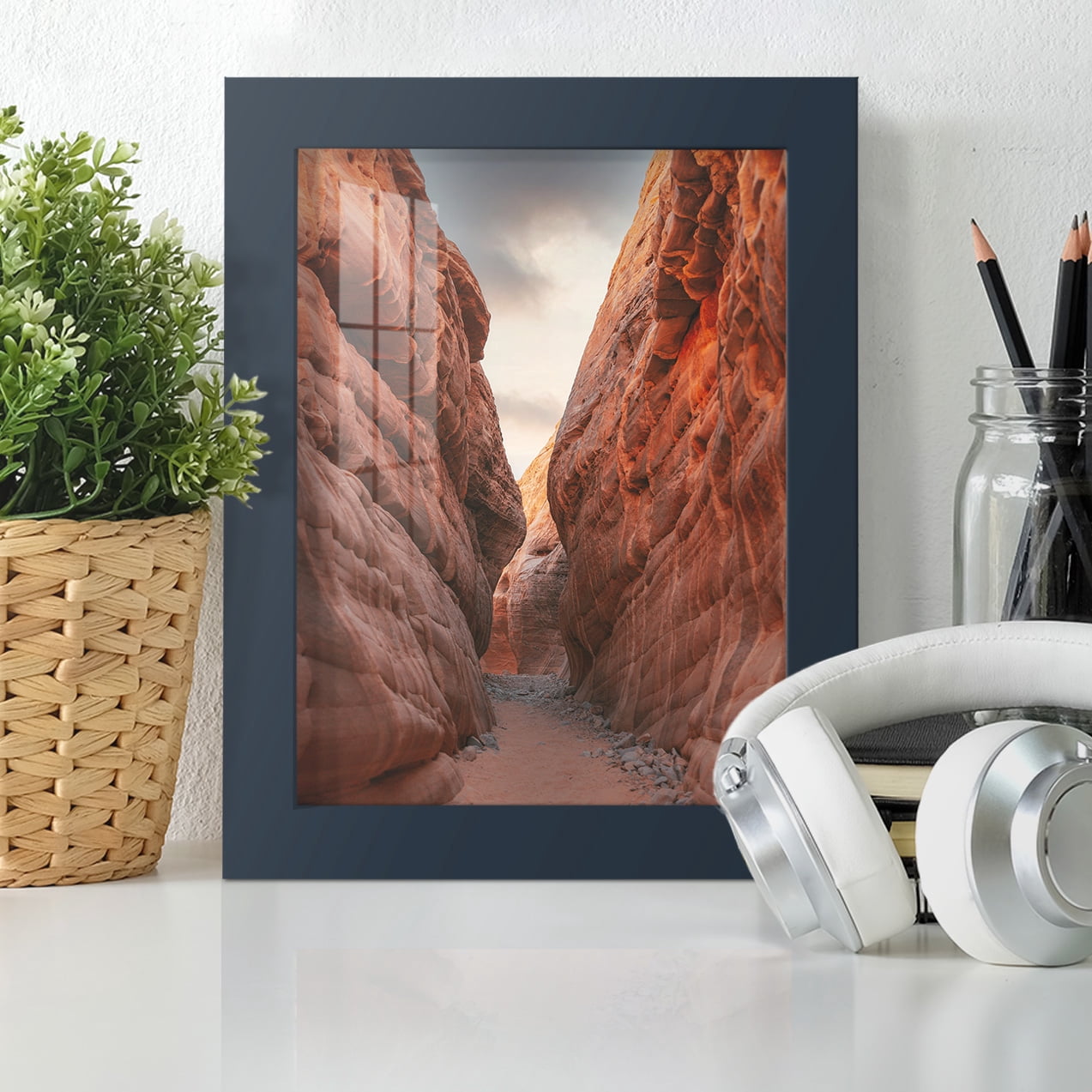 Modern 6 in. x 8 in. Dark Blue Picture Frame (Set of 4)