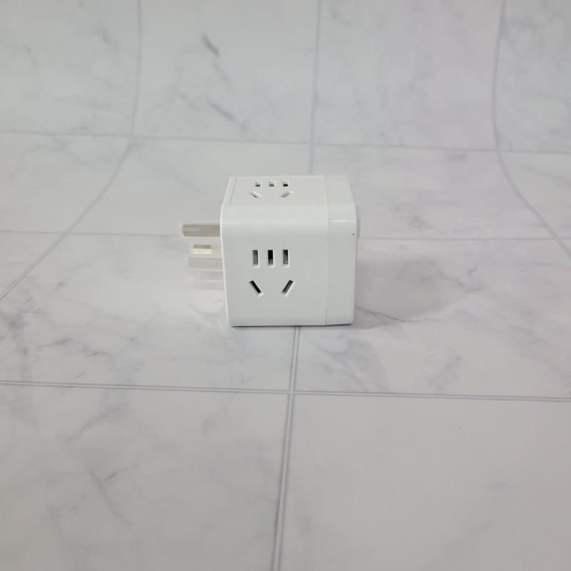 VAW Electrical Adapters, Multi Plug Outlet Extender with Independent Switches, Wall Surge Protector Power Strip, USB Charger Adapter for Home, Office, Travel