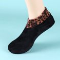 thumbnail image 1 of Calcetines de suelo de otoño e invierno para adultos, más terciopelo, antideslizantes, de terciopelo coral, calcetines de mujer, calcetines de yoga cálidos acolchados, calcetines de interior, 1 of 6