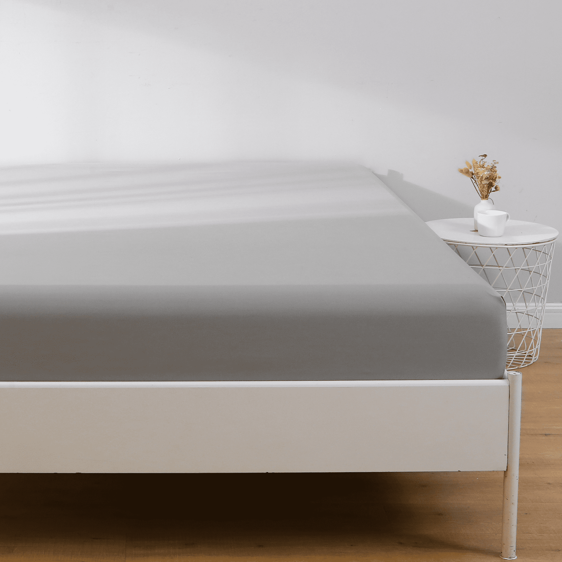 King Fitted Sheet 15" Deep Pocket Soft Microfiber Bottom Sheet Smooth Highly Stretchy Bed Sheet