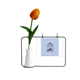 thumbnail image 1 of León salvaje Tarjeta de jarrón artificial de tulipanes, 1 of 3