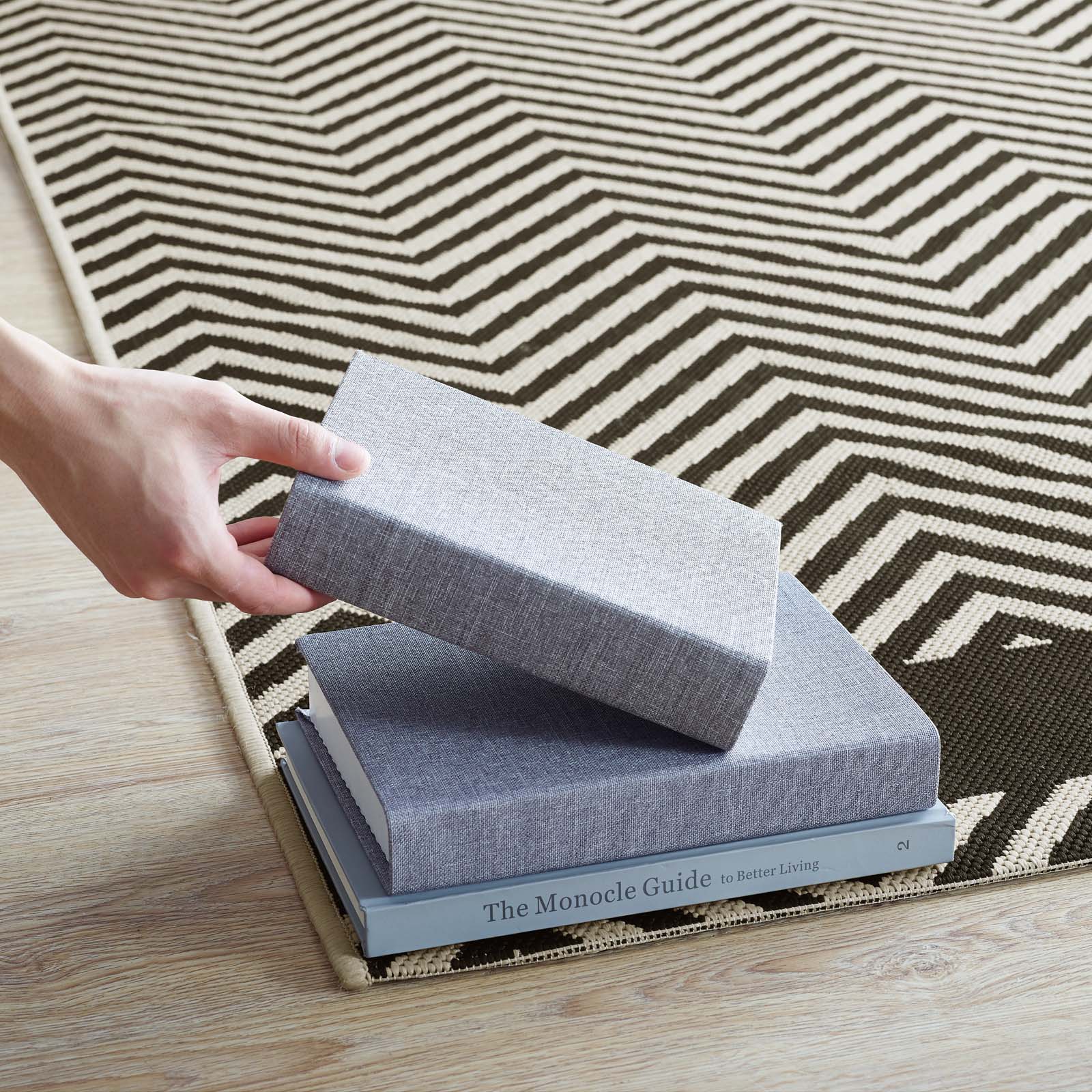 Modway Optica Chevron With End Borders 8x10 Indoor and Outdoor Area Rug in Gray and Beige