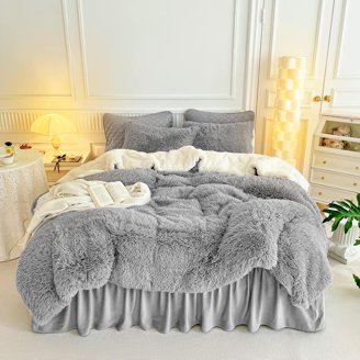 Intelligent Design - Malea Shaggy Faux Fur Comforter Mini Set - King/Cal King - Pink/White
