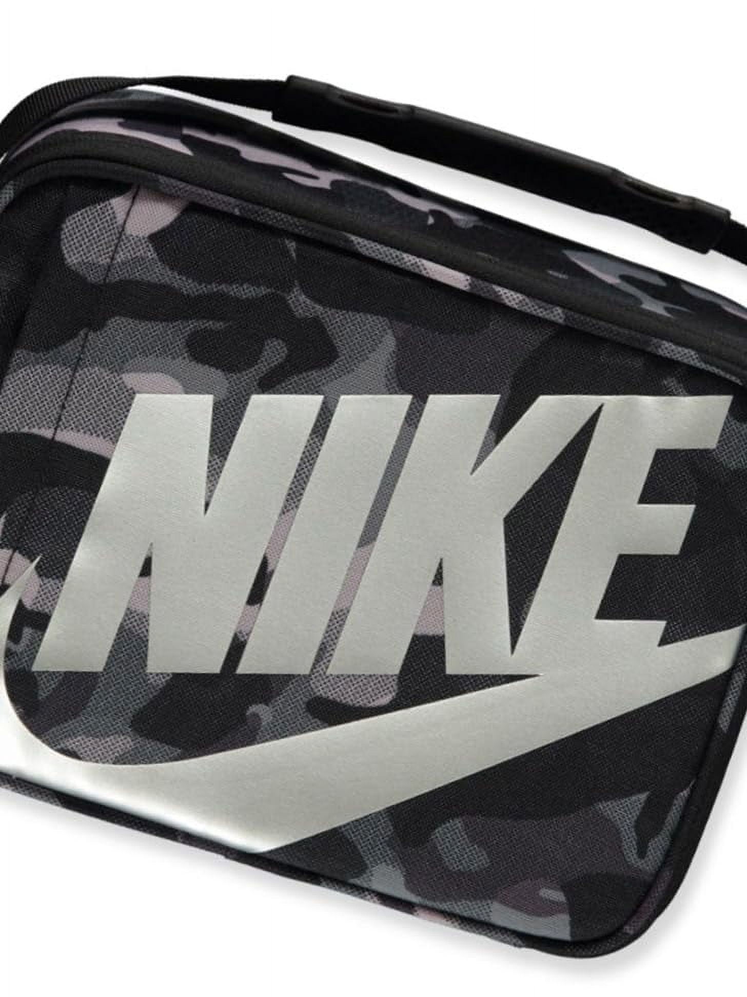 nike lunch box camo