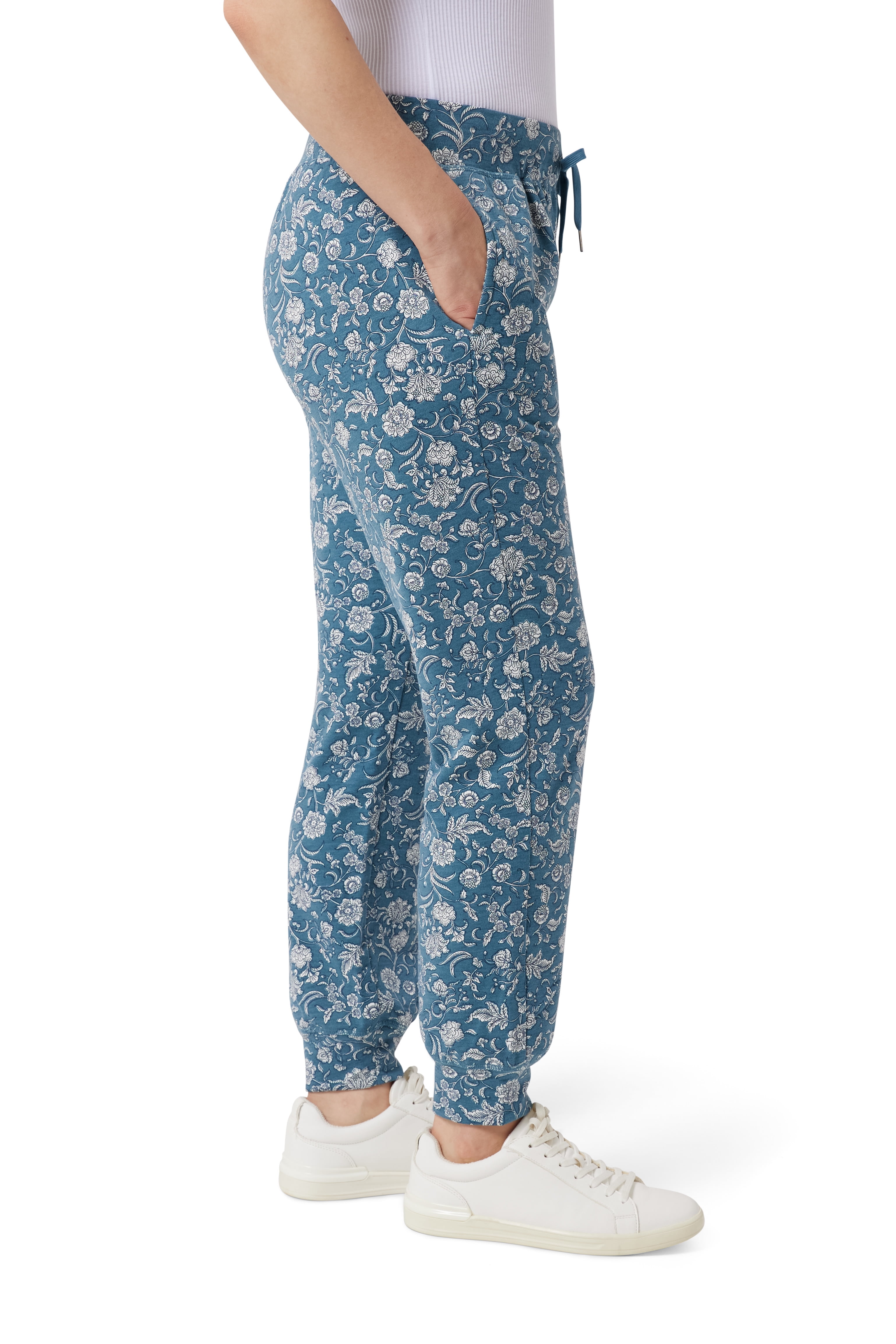 Chaps Women's Pull-on Vista Jogger