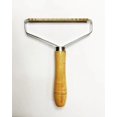 thumbnail image 1 of Artefacto para pelo de perro mediano y grande, rastrillo de madera maciza para uñas, peine de hilera, nudo abierto, peine de belleza para cabello largo, peine Mao Mei Mao, osito de peluche dorado., 1 of 6