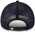 thumbnail image 4 of Men's New Era Navy New York Yankees 2026 Batting Practice Apex 9FORTY Adjustable Trucker Hat, 4 of 5