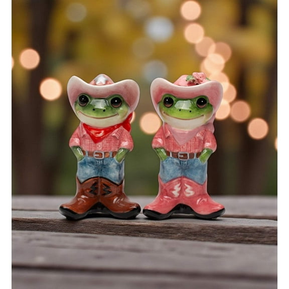 Ceramic Cowboy and Cowgirl Frog Salt and Pepper Shakers, Frog Lover Gift, Farmhouse Kitchen Decor, Gift for Her