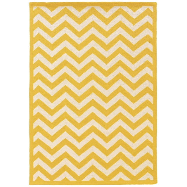 Hawthorne Collection 5' x 7' Hand Hooked Chevron Wool Rug in Yellow