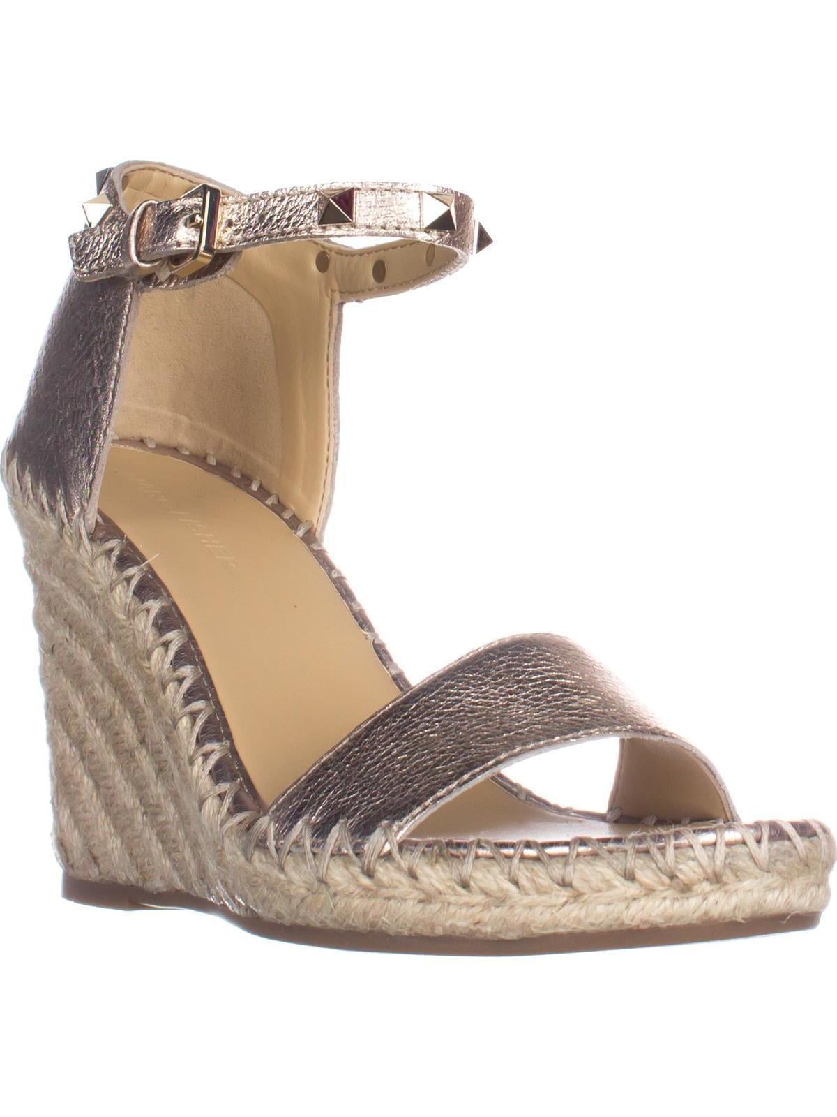 Marc Fisher Kicker Women s Sandals Flip Flops