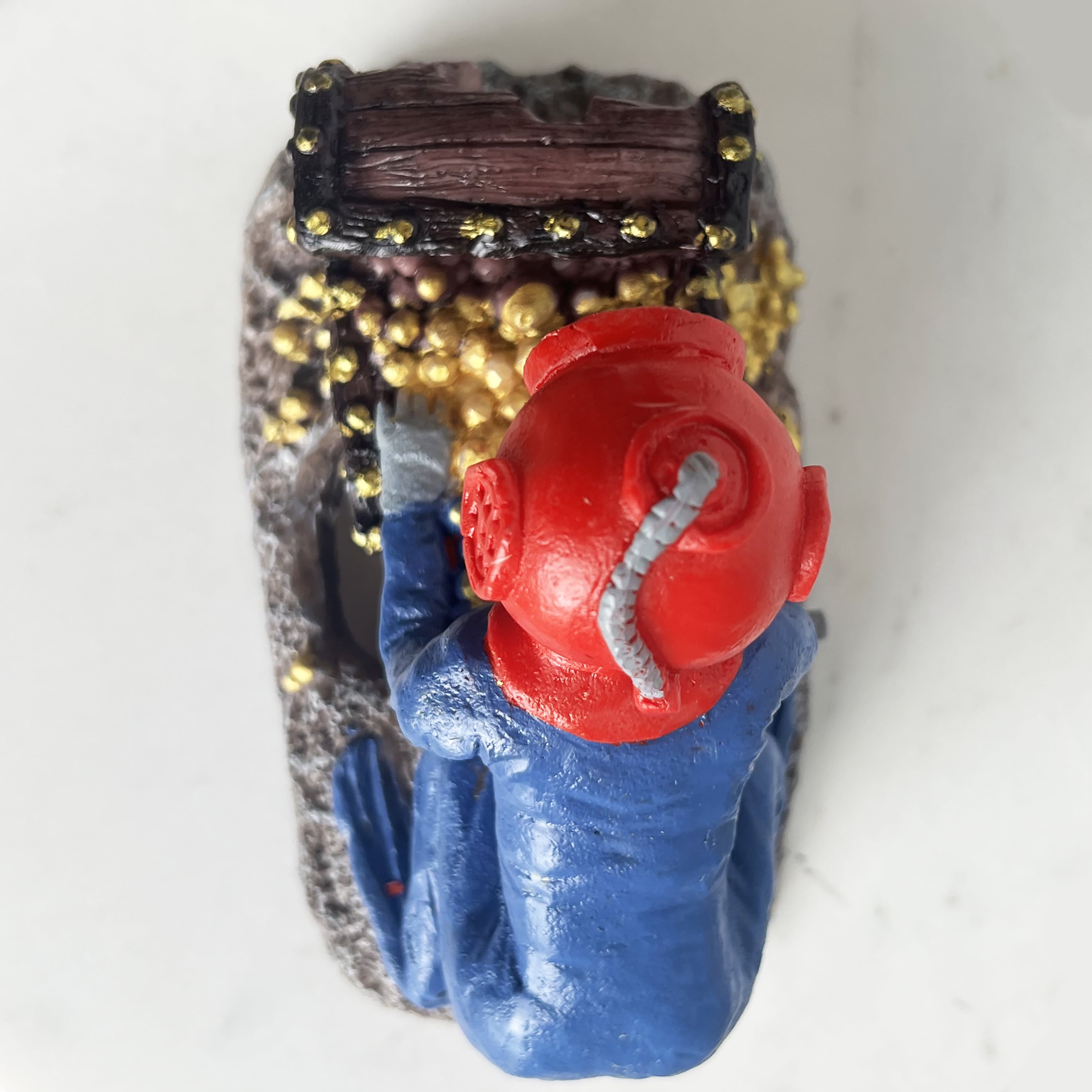 Aqua Culture Gassy Diver Polyresin Aquarium Bubbling Ornament