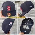 thumbnail image 2 of [Stock Listo] Boston Red Sox Gorra De Béisbol Ala Plana No Ajustable Unisex Hip Hop Snapback Hombres Circunfe De Cabeza Grande, 2 of 4