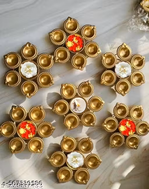 Indian Store01 Pack of 4 Flower Shape Diya Urli Bowls, 4-inch Mini Metal Tealight Holders for Diwali Decor, Floating Flowers & Table Centerpieces