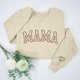 thumbnail image 2 of Sudaderas Penkiiy Mama para mujer Sweatshirt crewneck de gran tamaño holgado Suéter de manga larga para el Día de la Madre L Beige, 2 of 8