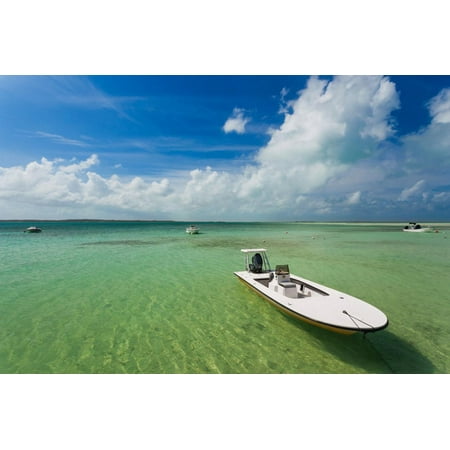 Boats on beach, Dunmore Town, Harbour Island, Eleuthera Island, Bahamas Print Wall