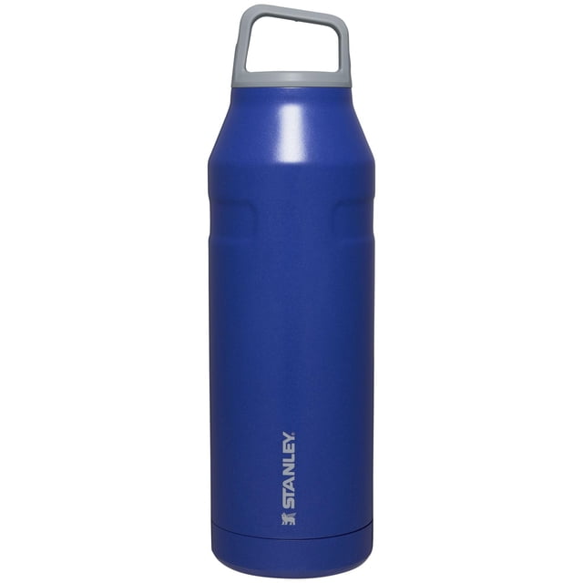 Botella de agua Stanley IceFlow Cap and Carry+ de acero inoxidable de 1,5 L