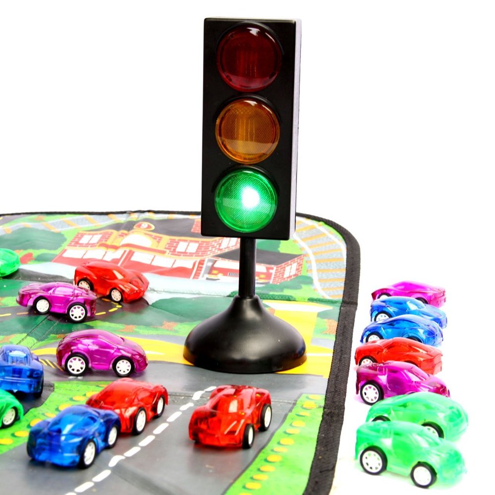 Dazzling Toys Racer Cars and Traffic Set 7" Traffic Light with 12