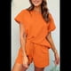 thumbnail image 4 of Conjunto de Pijama de 2 Piezas para Mujer, Color Liso, Cuello Redondo, Informal, de Tela Texturizada, Corta, Color Naranja, Talla L, 4 of 7