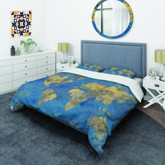 Designart 'Golden Glam World Map' Glam Duvet Cover Set