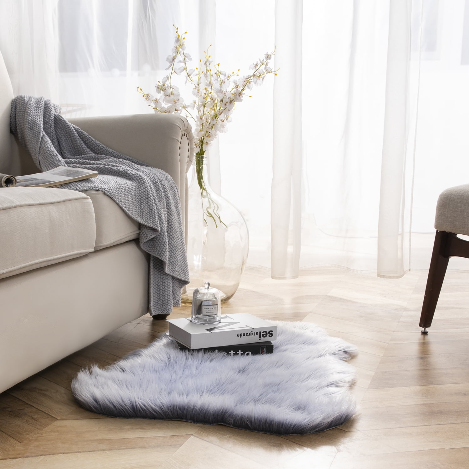 Deluxe Ultra Soft Faux Sheepskin Fur Series Fluffy Decorative Indoor Shag Area Rug, 2 x 3 Feet, Navy and White, 1 Pack
