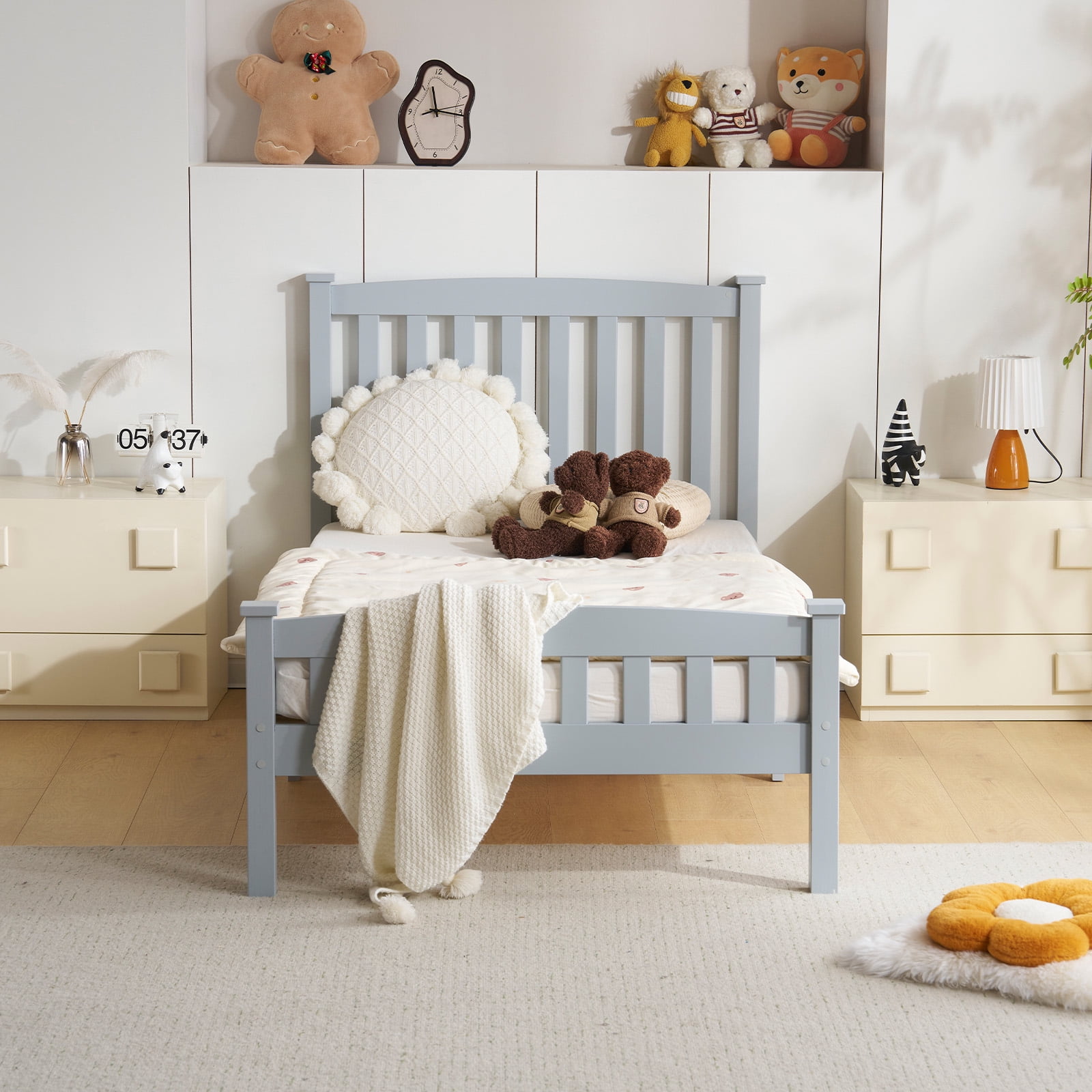 Twin Single-Layer Wooden Bed Vertical Decorative Strips Curved Headboard and Footboard Bed Frame Painted Pine Bed Frame, 79.33*42.52*38.98in Grey