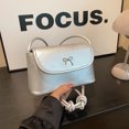 thumbnail image 3 of Bolso pequeño de alta gama para mujer, nueva colección de otoño 2025, popular, versátil, bandolera, moda minimalista, bolso pequeño de hombro o axila., 3 of 8
