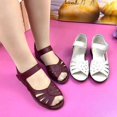 thumbnail image 4 of La madre suela suave de cuero suave calza los zapatos planos cómodos del verano de las sandalias para las mujeres, 4 of 4