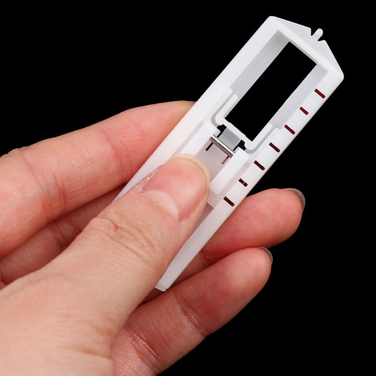XGNG 2PCS Buttonhole Plastic Eyelet Presser Foot Buttonhole Foot Automatic Sliding Domestic Button Hole Press C64