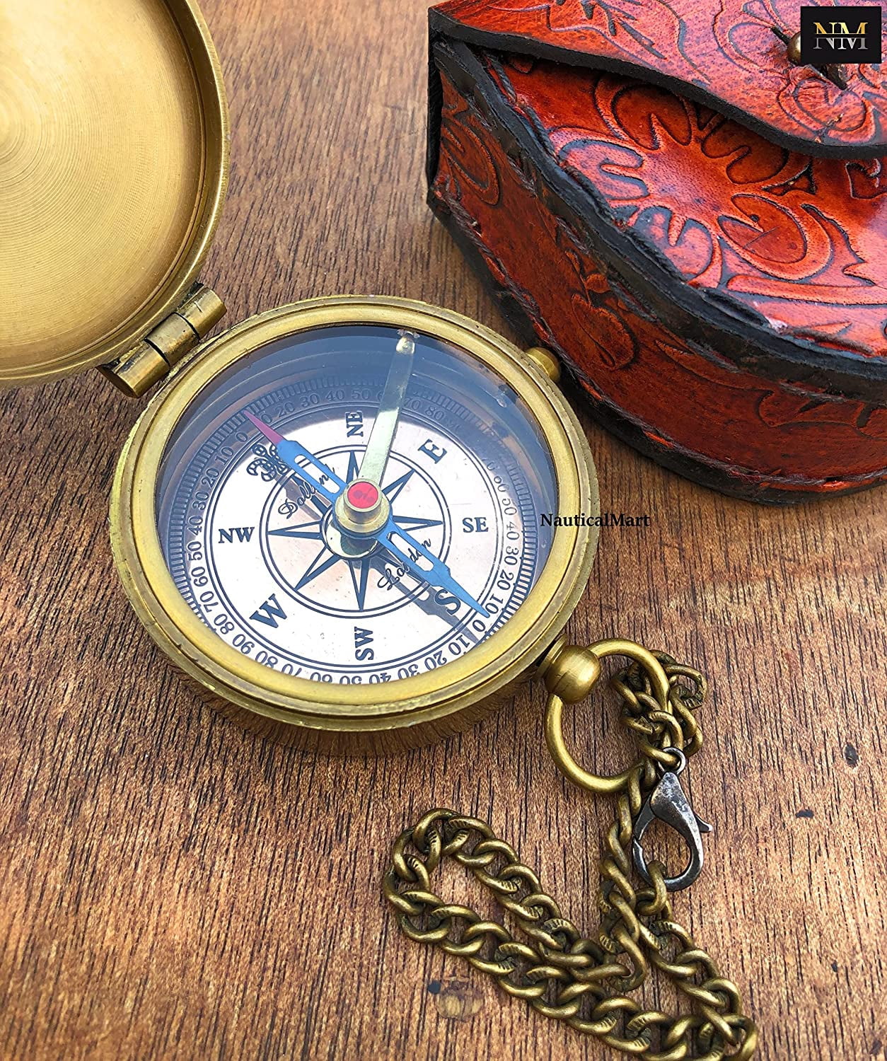 Brass Engraved Compass Directional Pocket Working Compass with Stamped Leather Case Personalized Gift for Anniversary, Birthday, Love, Sorry, Valentines Day, Keepsakes, Old Memories, Love Momentos
