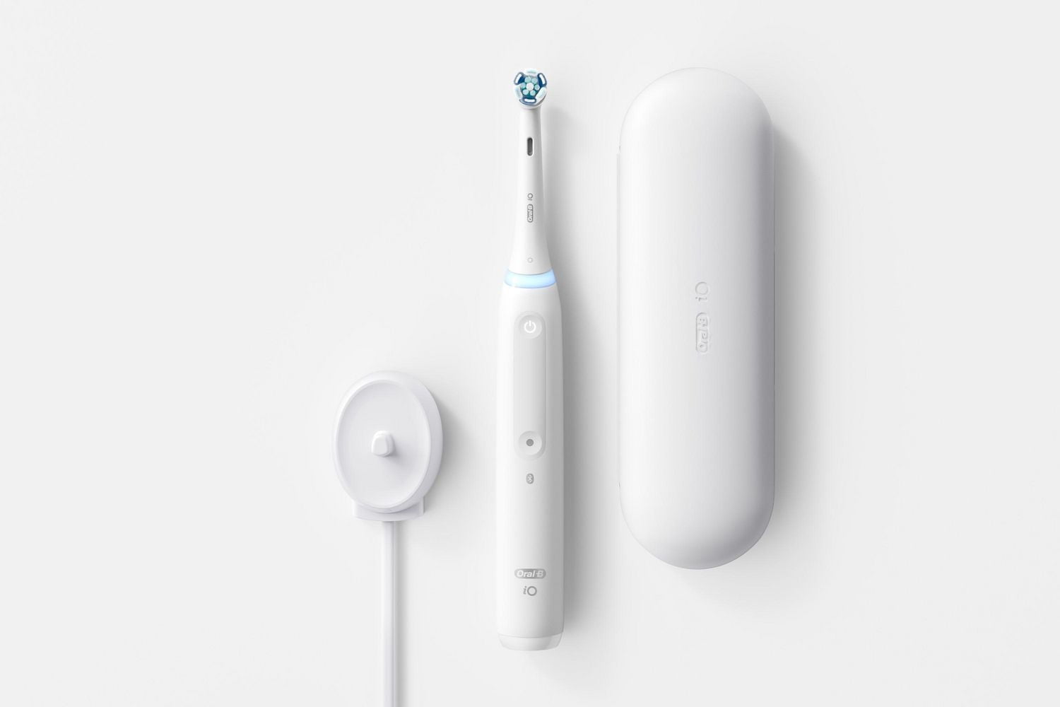 Oral-B iO Series 4 Brosse à Dents Électrique avec Tête de Brosse, Rechargeable, Blanche