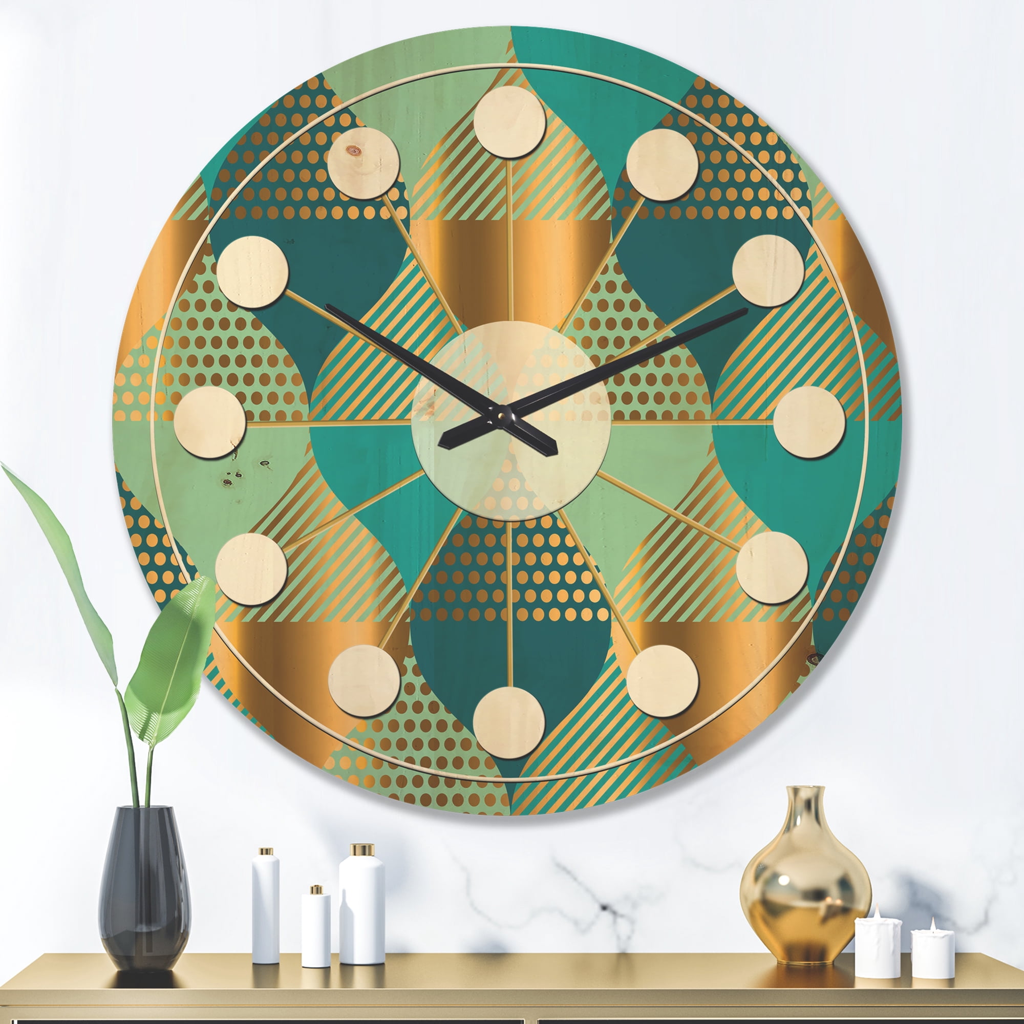 Designart 'Luxury Retro Pattern Drops II' Mid-Century Modern Wood Wall Clock