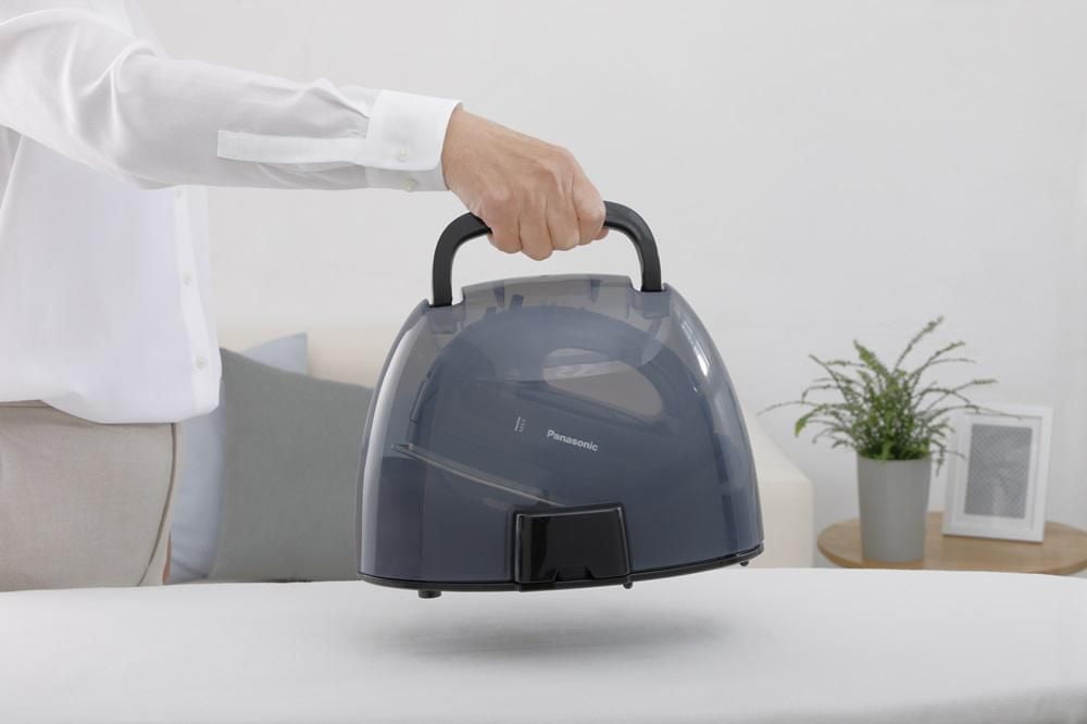 Fer à repasser sans fil Premium Panasonic - Marine, NIWL700A