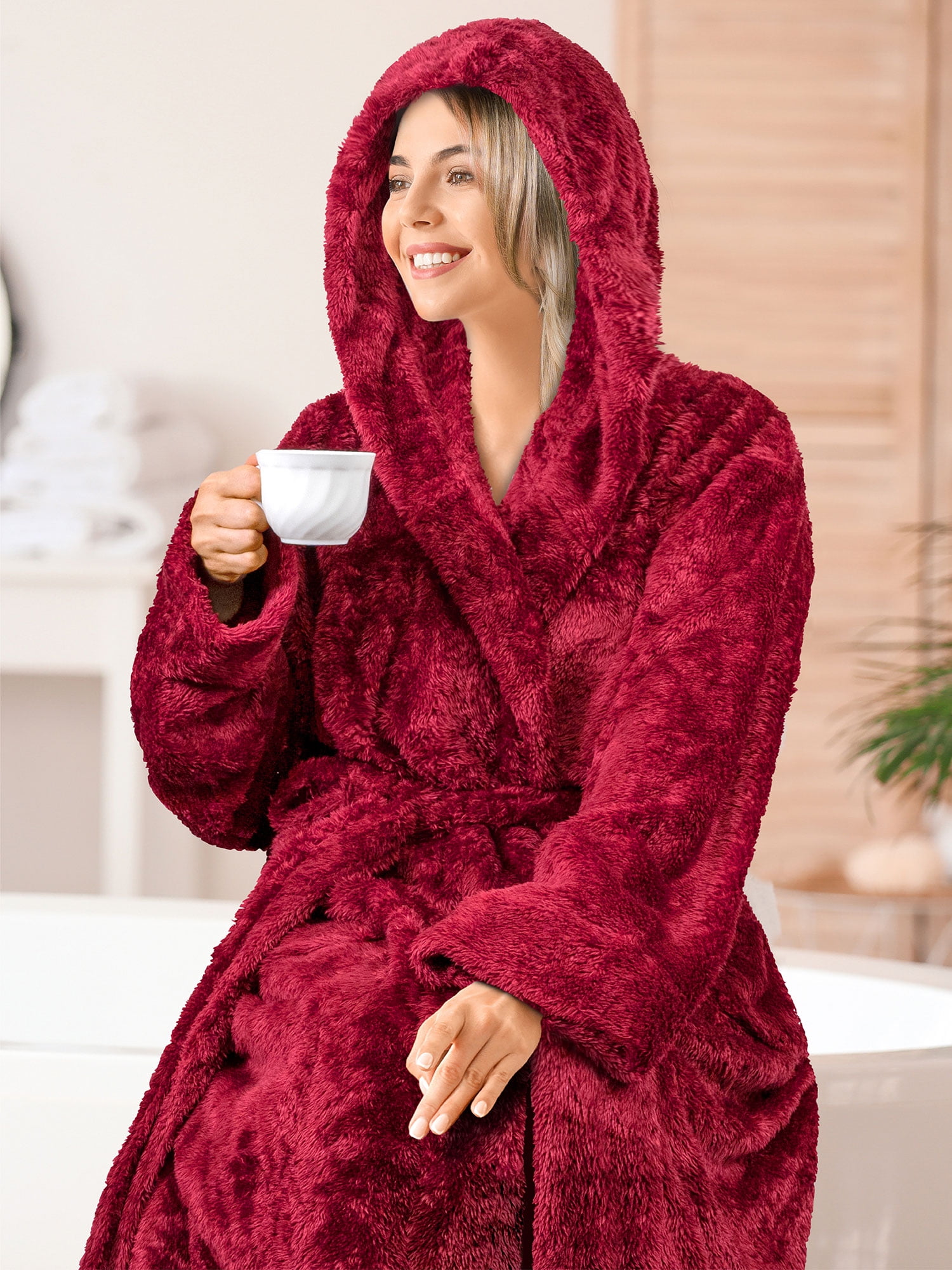 PAVILIA Soft Plush Women Fleece Robe, Cozy Warm Bathrobe, Fuzzy Female Long  Spa Robe at  Women’s Clothing store