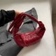 thumbnail image 4 of Bolsos de mano plisados de moda para mujer, bolsos de PU con forma de nube, bolsos de ocio para la axila, bolsos de hombro para compras, bolsos de mano para mujer, 4 of 4