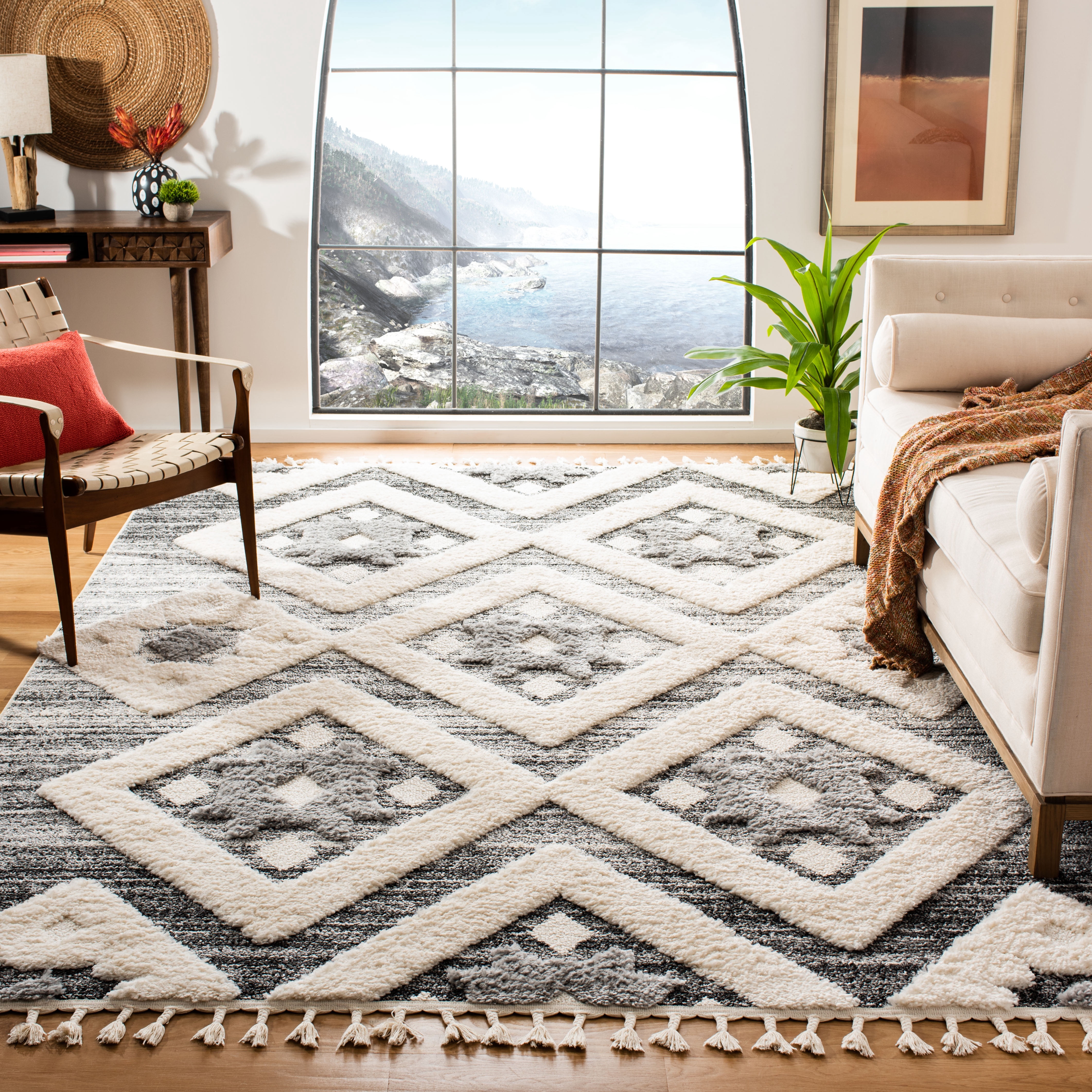 SAFAVIEH Moroccan Tassel Shag Dawson Moroccan Geometric Area Rug, Grey/Ivory, 6'7" x 6'7" Square