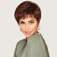 thumbnail image 2 of Pelucas de cabello castaño corto para mujeres con flequillo - Cabello sintético natural - Mezcla rubia resistente al calor (marrón) ER, 2 of 5